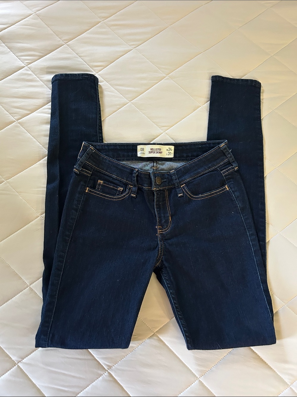 Hollister Women’s Super Skinny Jeans in Deep Indigo